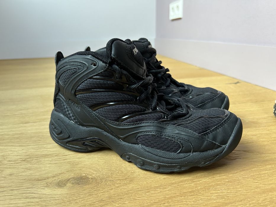 Кросівки високі RYKA для хайкінгу 37 р