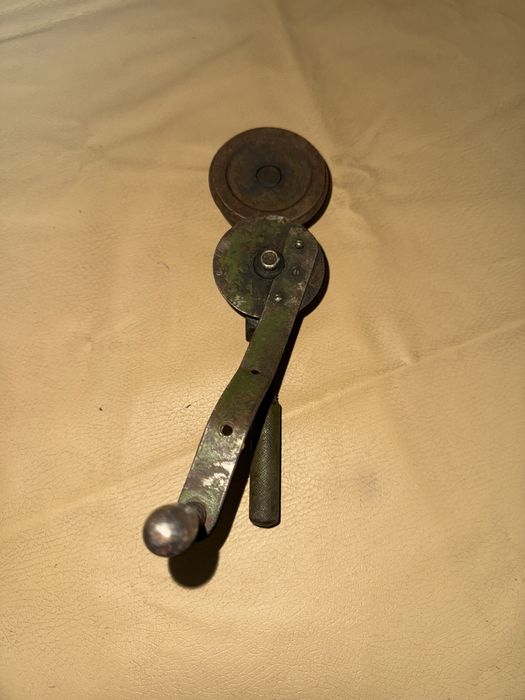 Выпрямитель крышек