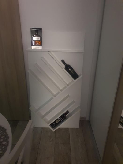 Sprzedam Stojak na wino