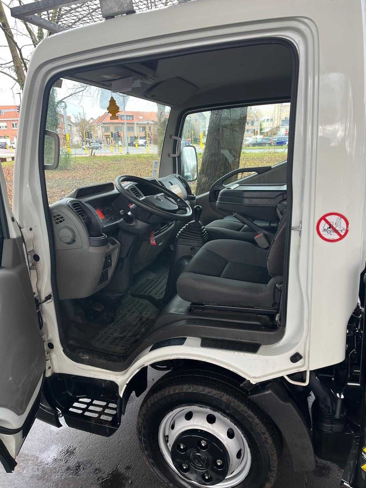 Nissan Cabstar  Podnosnik Koszowy ISOLI PT 200  Zwyzka ,Multitel ,GSR,