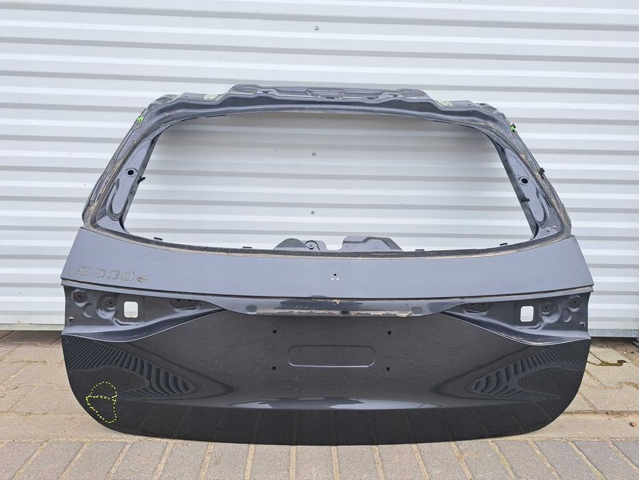 Mercedes Benz E-Class W214 Кришка багажника