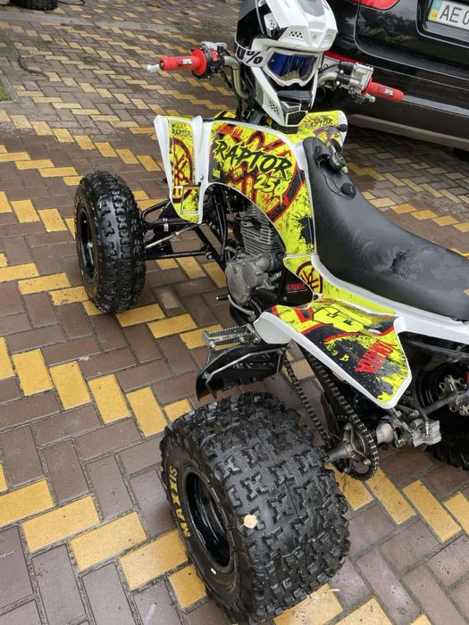 квадроцикл Yamaha Raptor 250