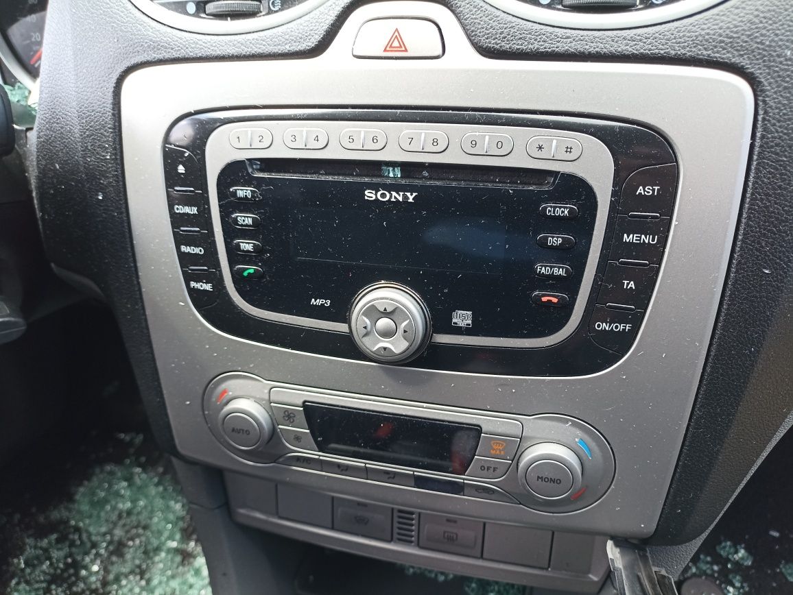 Ford Focus MK2 Radio Sony