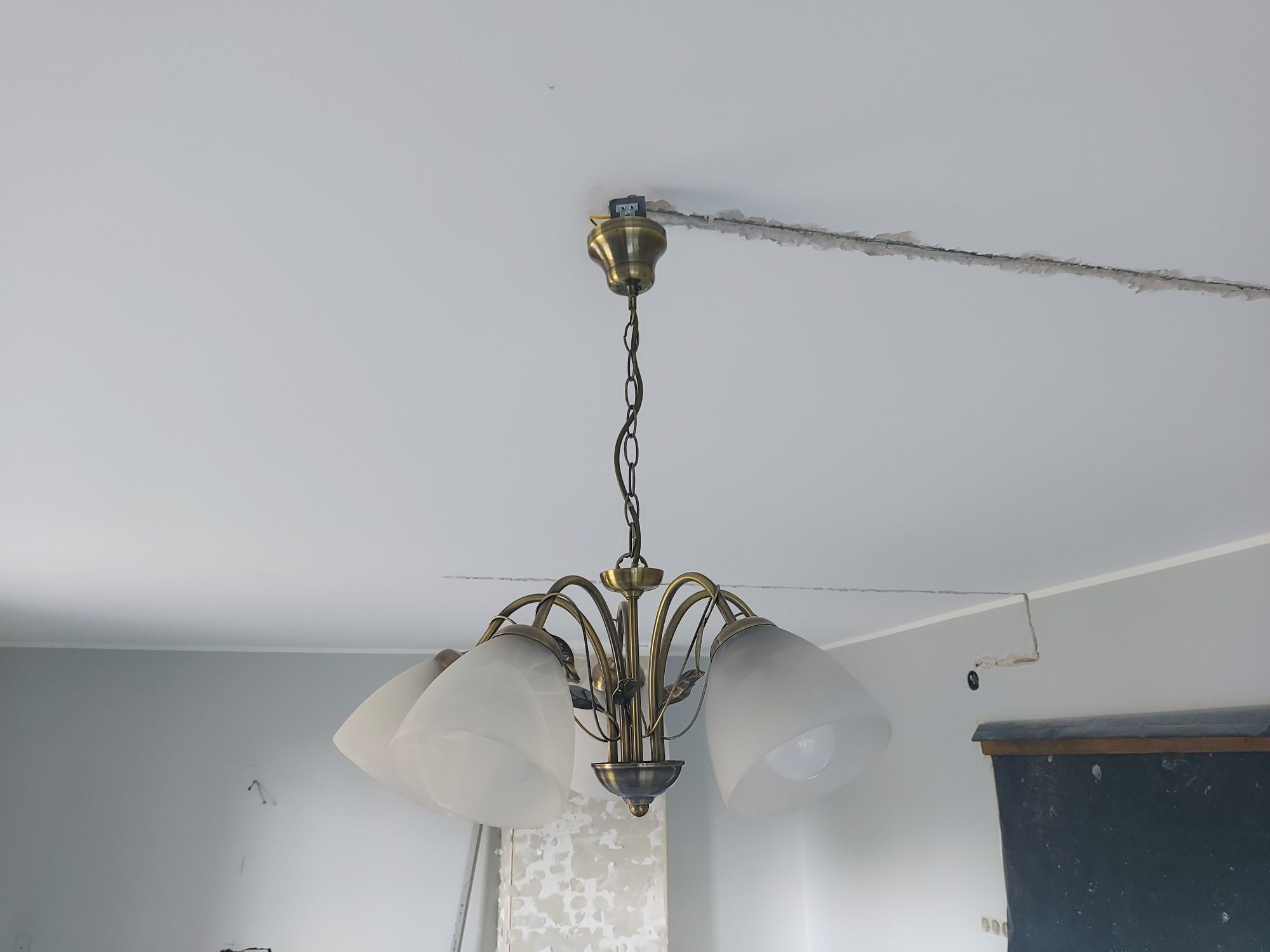 Sprzedam lampy wiszące do salonu
