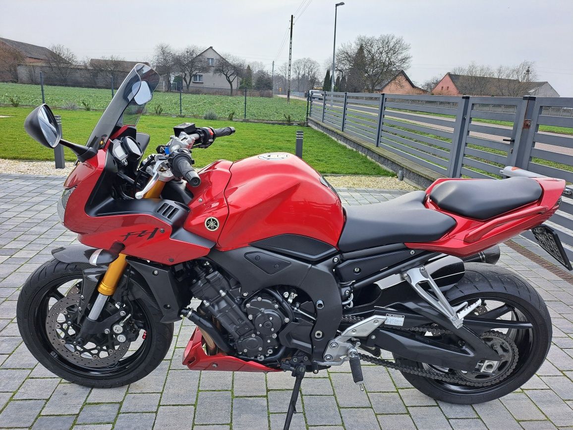 Yamaha FZ1 super stan