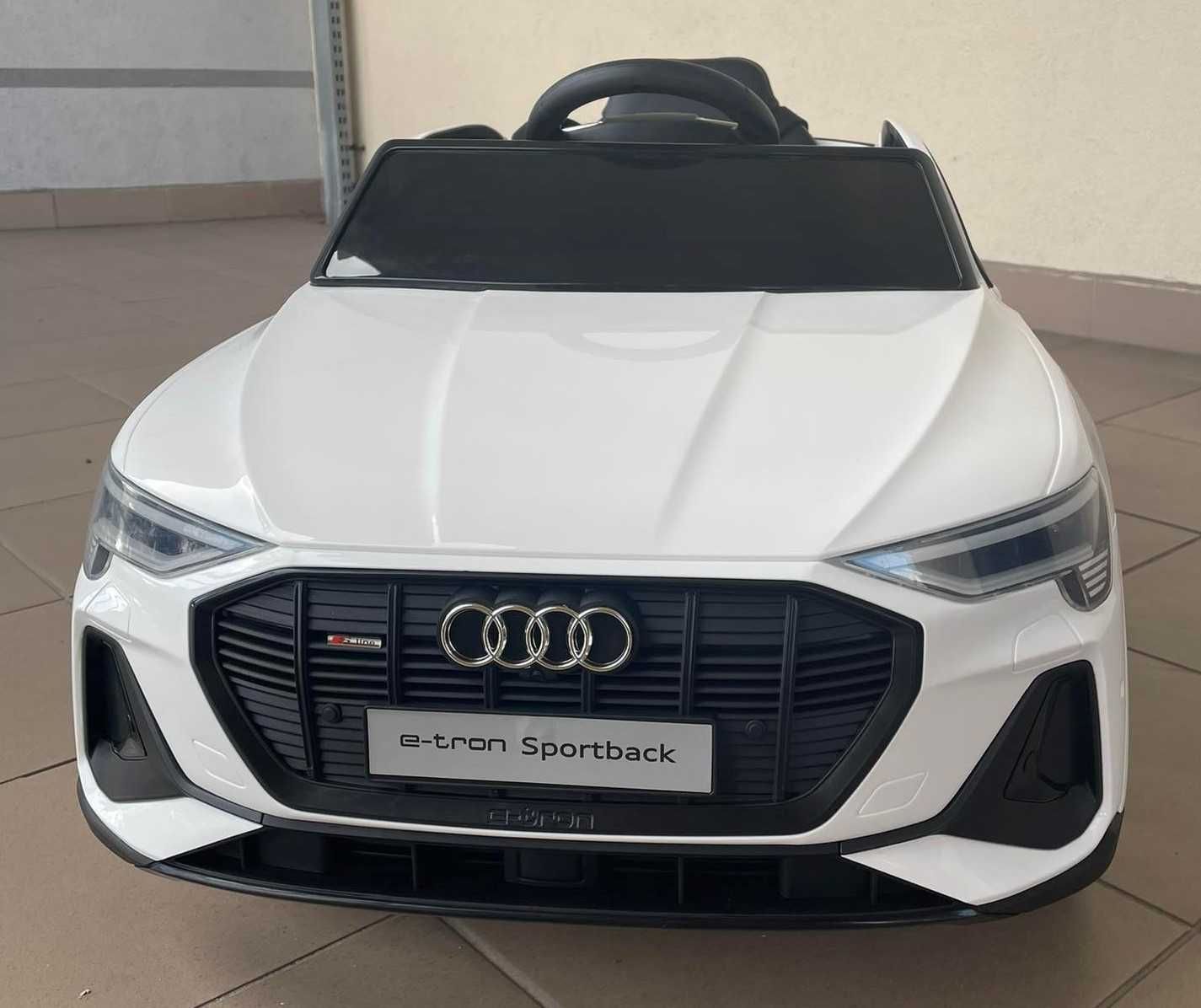 Pojazd Audi E-Tron Sportback 4x4