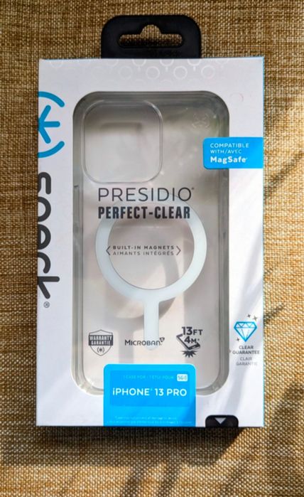 Чохол чехол Speck Presidio Perfect Clear для iPhone 13 pro з Magsafe