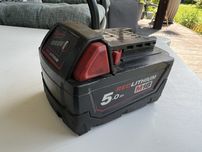 Milwakuee m18 5ah bateria akumlator