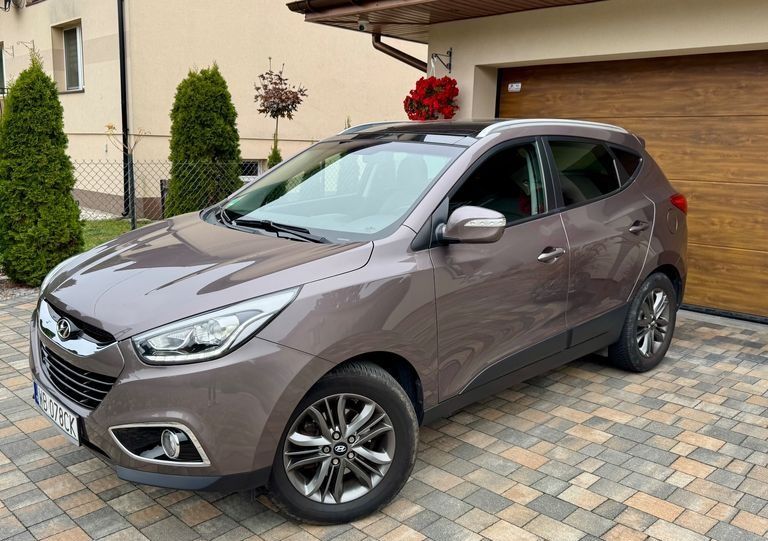 Hyundai ix35 blue 1.6 Hyundai ix35 blue 1.6 2WD Finale Gold