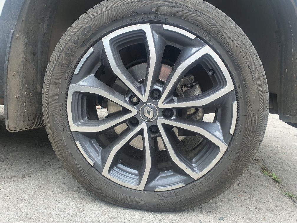 Оригінальний комплект дисків з гумою Toyo на Renault Kadjar 215/55 r18