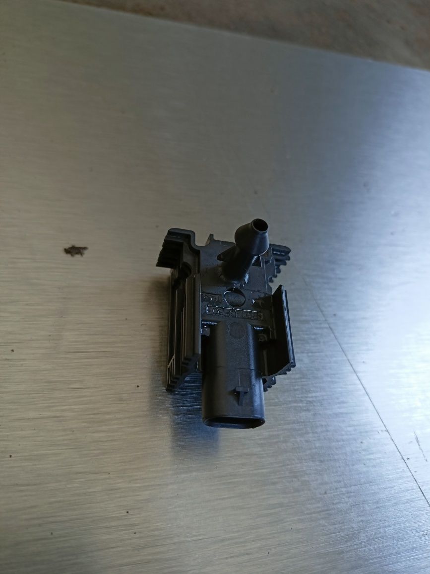 Audi Q7 II 4M0 absorber czujnik ochrony pieszych