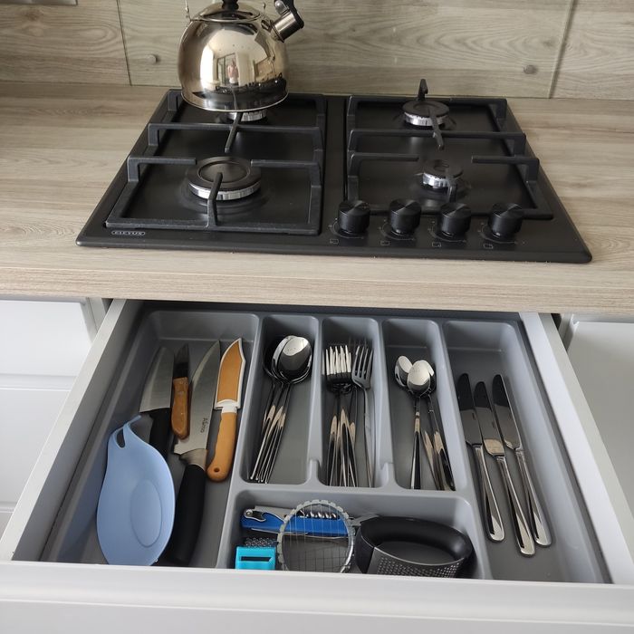 Трикімнатна,Проспект Незалежності.