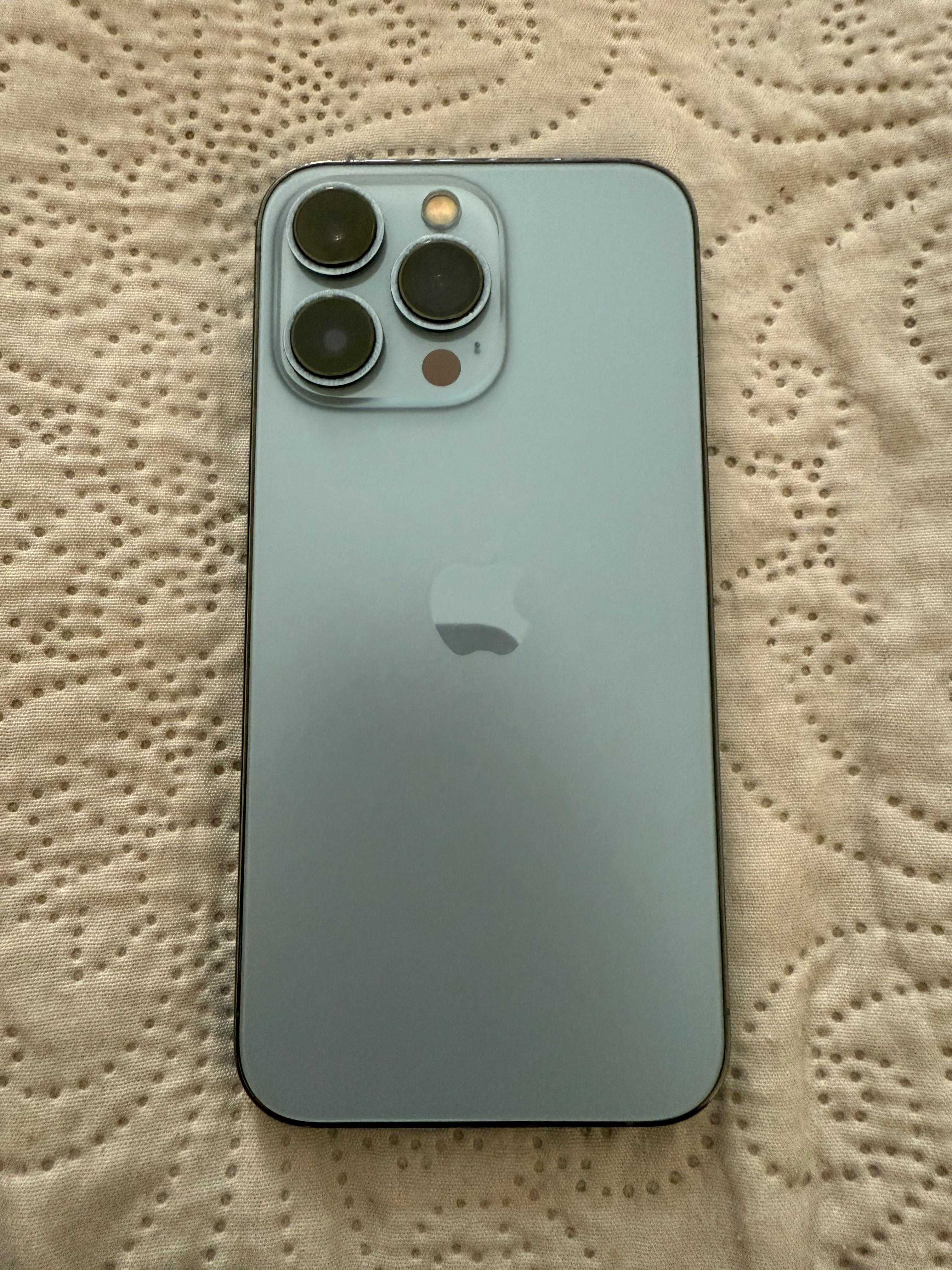 iPhone 13 Pro com 128GB