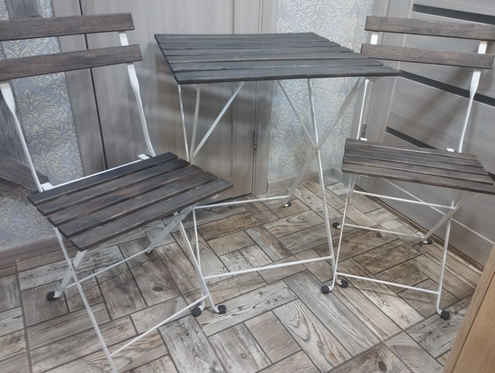 Комплект меблів металевий