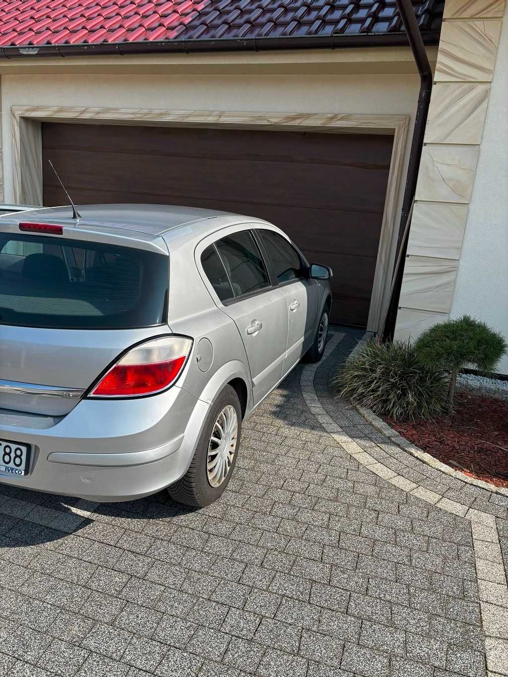 Opel Astra H(III) Hatchbtack 1.8 Benzyna 125 KM + LPG