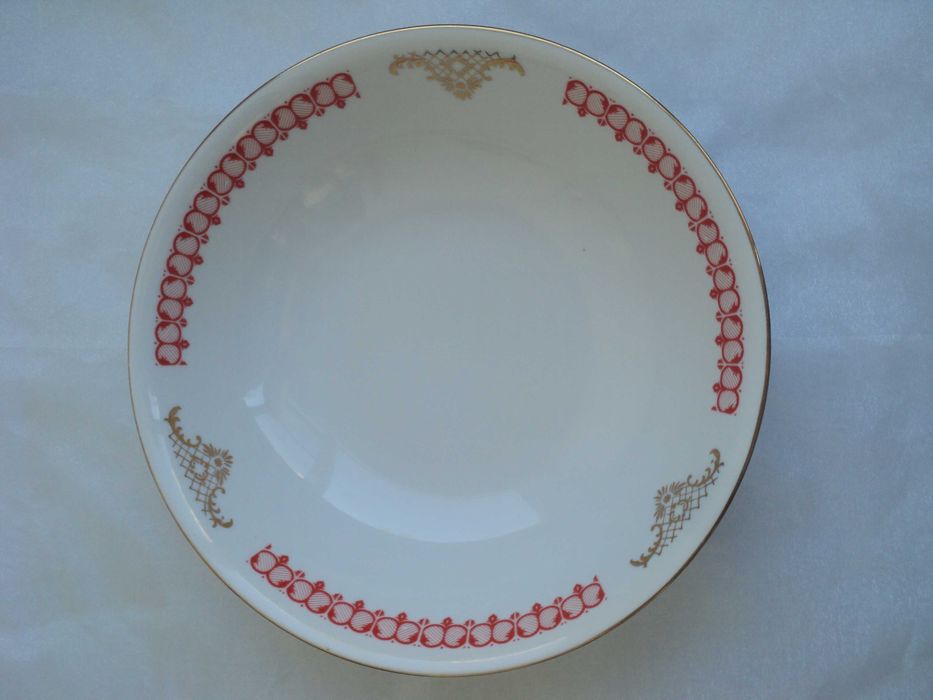 фарфоровая салатница Богемия Чехия Bohemia качественный фарфор