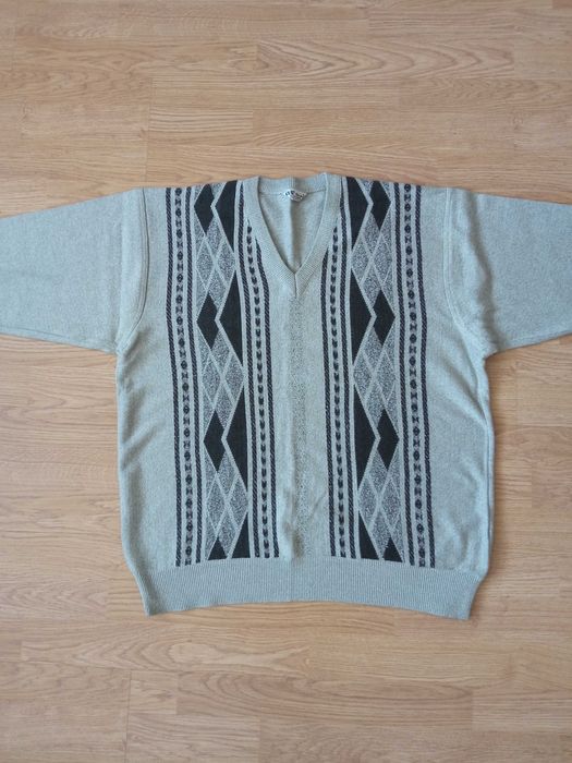 Sweter męski z jagnięcej wełny