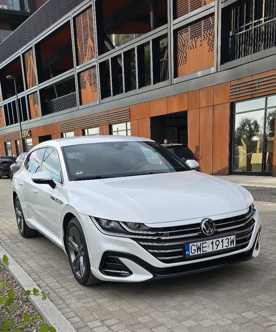 Volkswagen Arteon 200 KM*R-line*MATRiX IQ LED*DSG*ACC*HAK składany*Kamera cofania*App