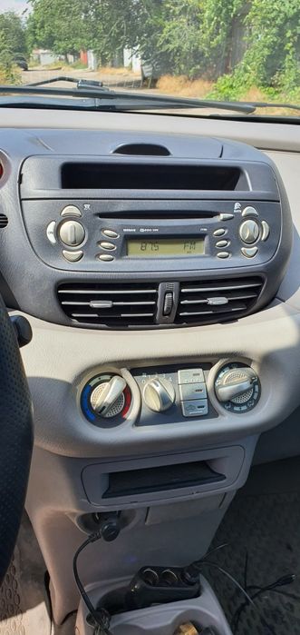 Nissan almera tino 2,2D