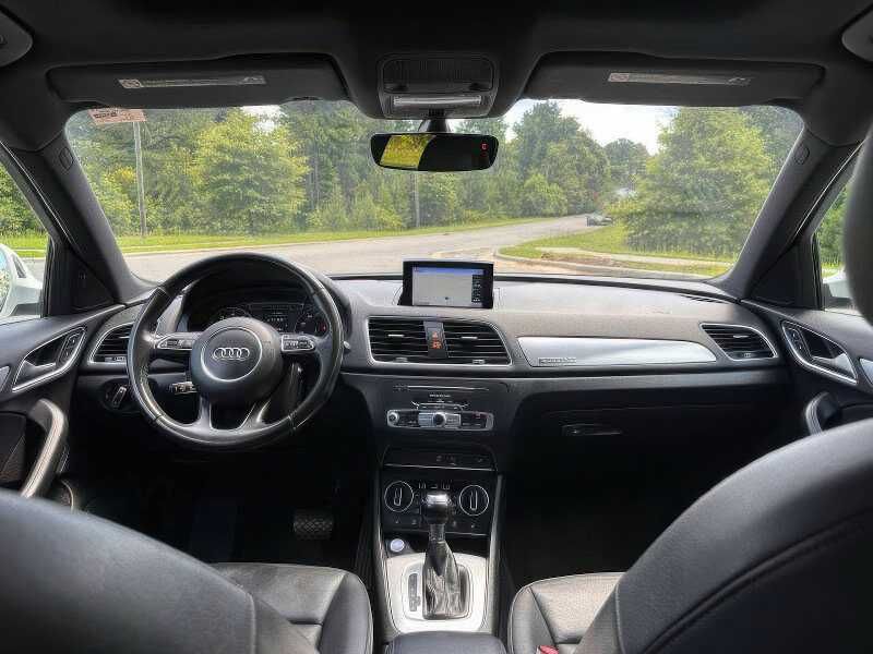 2016 Audi Q3 2.0T quattro Premium Plus