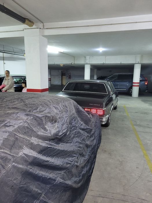 Vendo lugar duplo de garagem