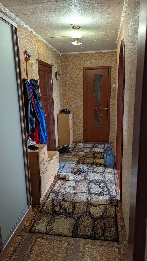 Продам 2 комнатную квартиру в центре город  Дружковка