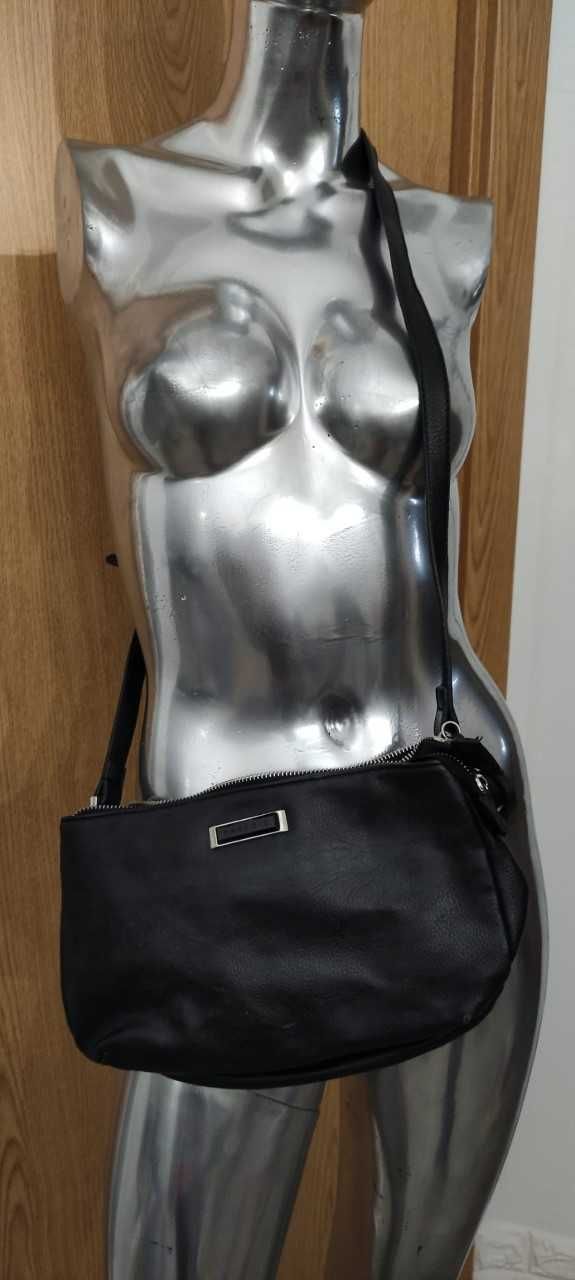 vendo vários modelos malas e mochilas