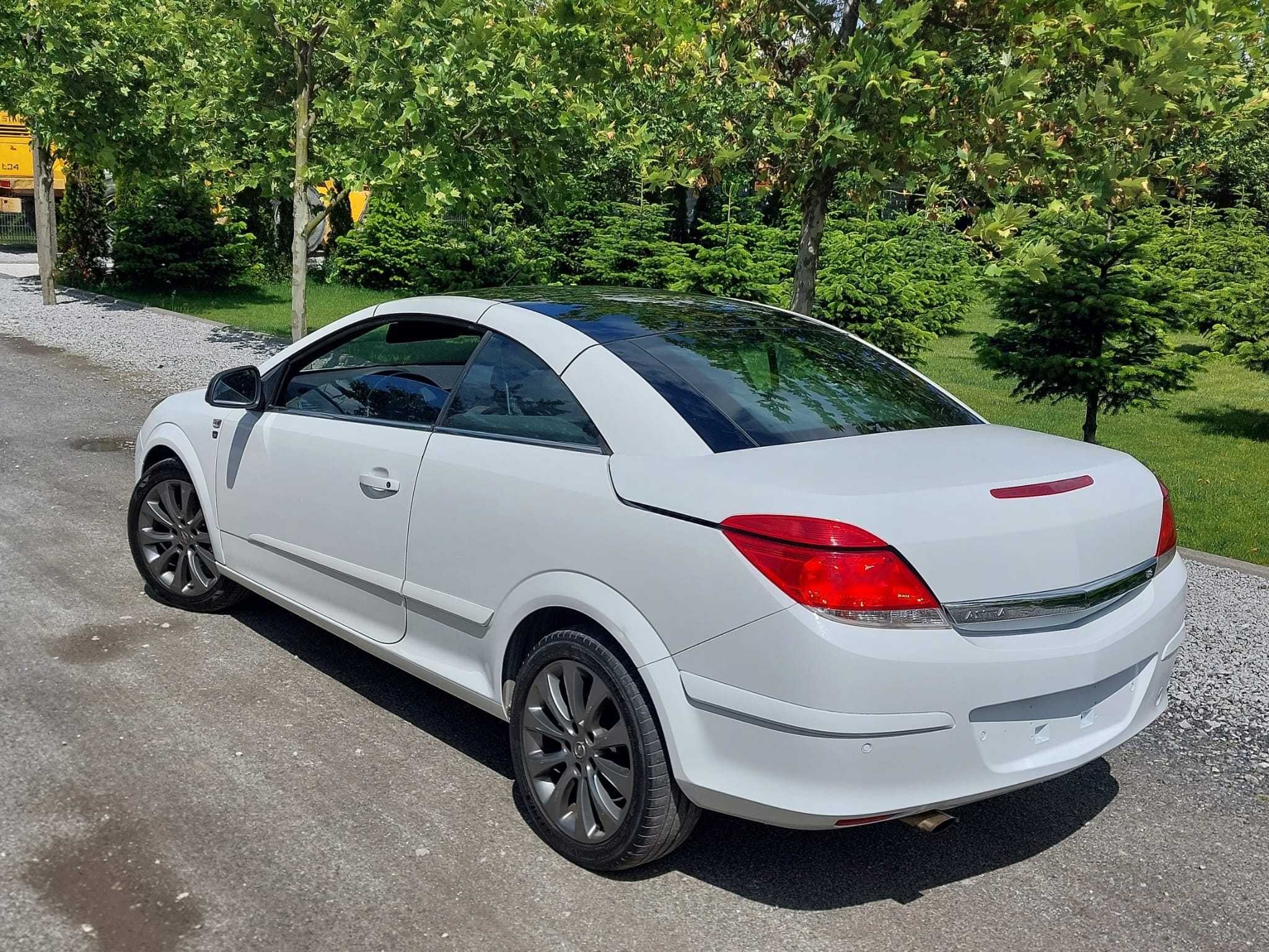 Opel Astra Twintop