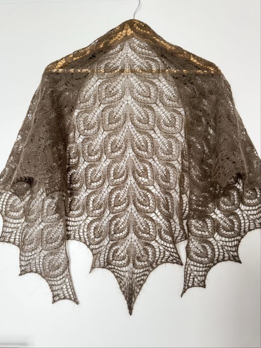 Chusta Gail, ciemny mokko