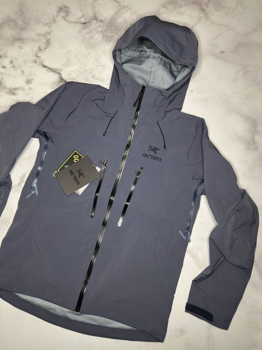 Kurtka Arc’teryx Alpha Sv Dark Stratus nowa L, M