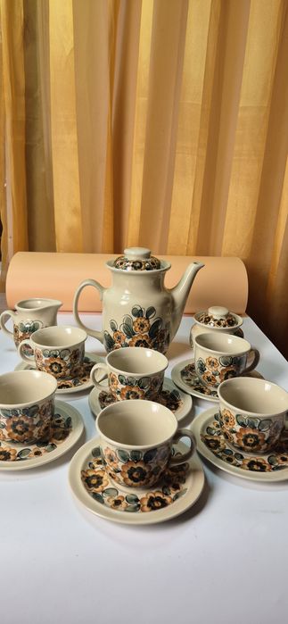 Porcelit Pruszków kompletny serwis dla 6 osób  w ładnym stanie