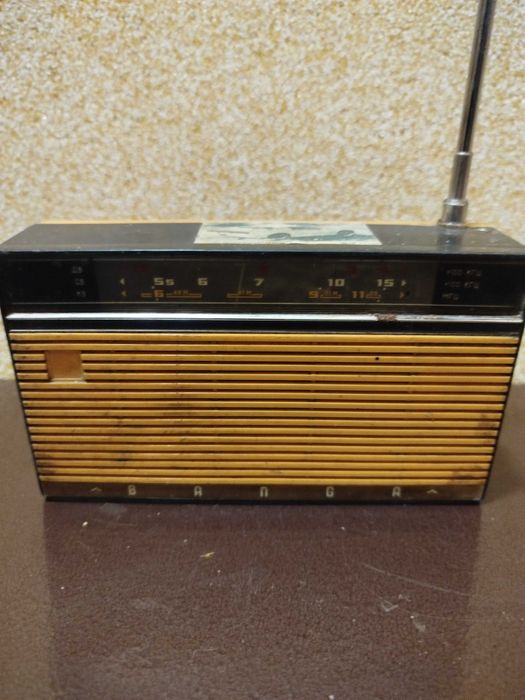 Продам радіоприймачі