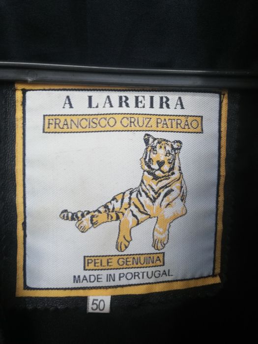 Casaco em Pele Preta