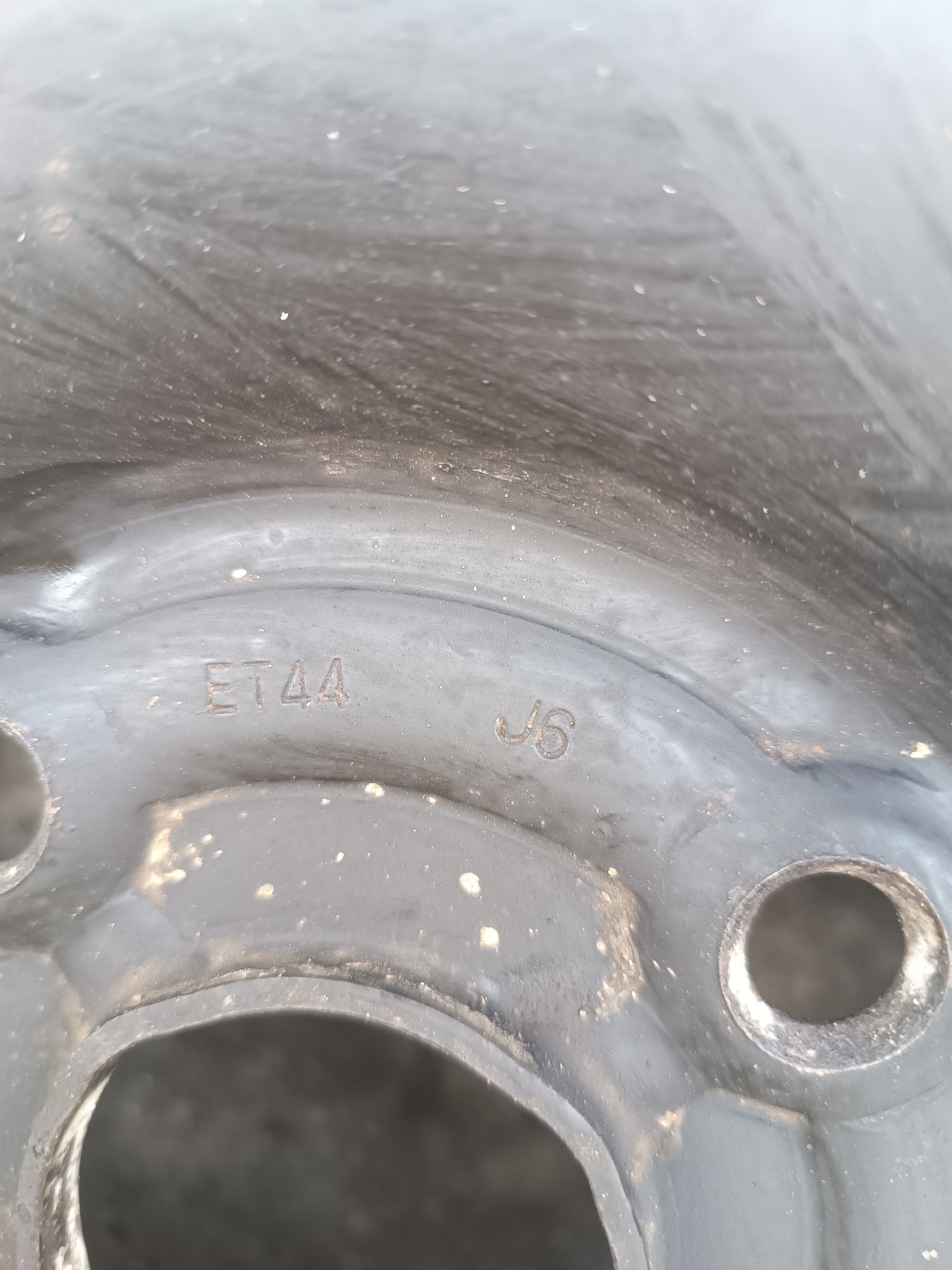 Диски R15 2 шт на 4 болта