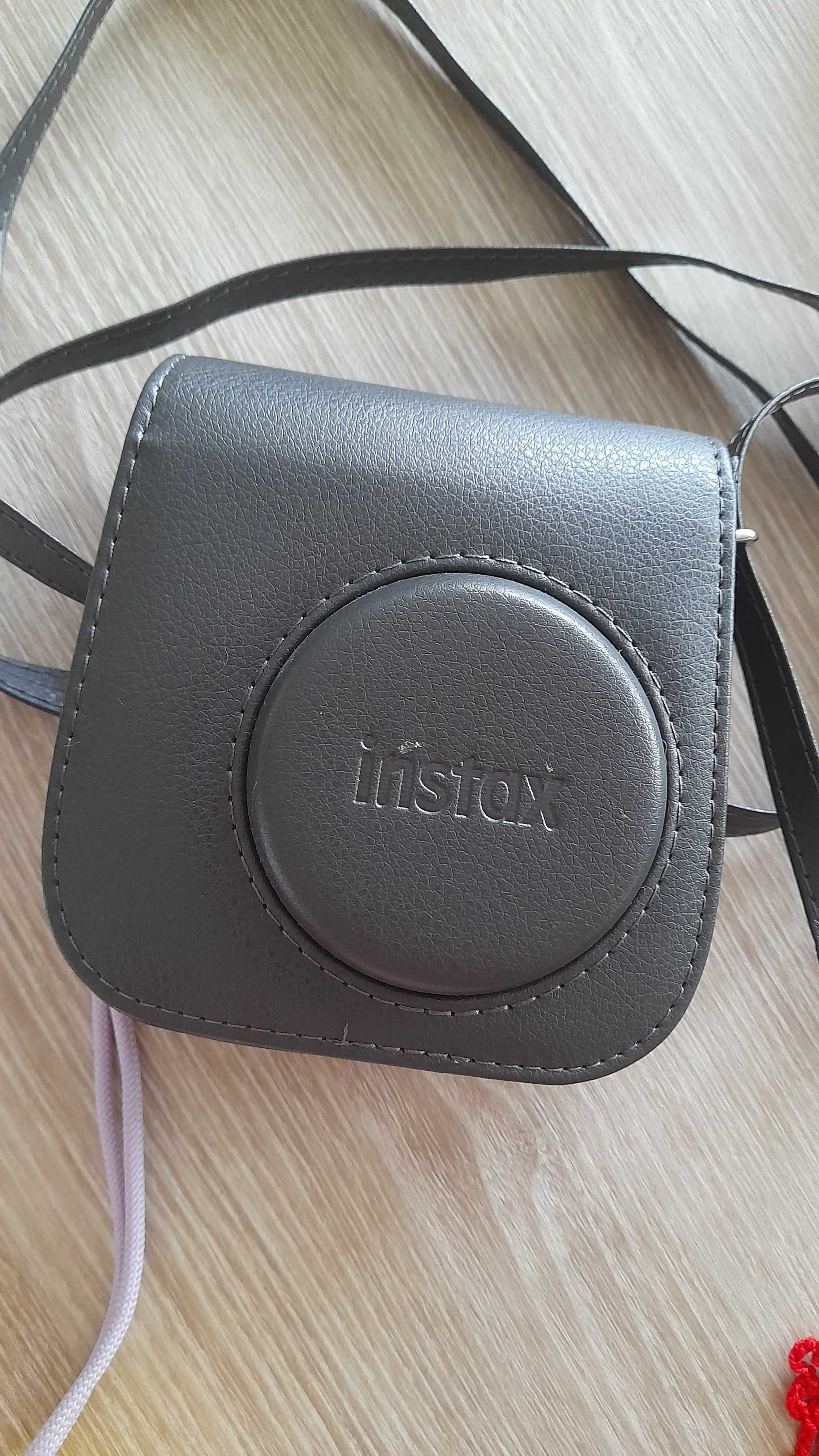 Kit Fujifilm instax mini (máquina, cargas, bolsa e álbum)