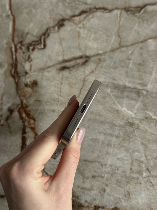 Apple iPhone 16 Pro 128gb Natural Titanium Neverlock