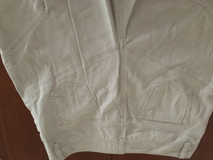 Massimo Dutti - Saia bombazine evasê 44