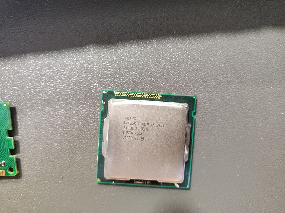 Procesor i5 , Ram 8G