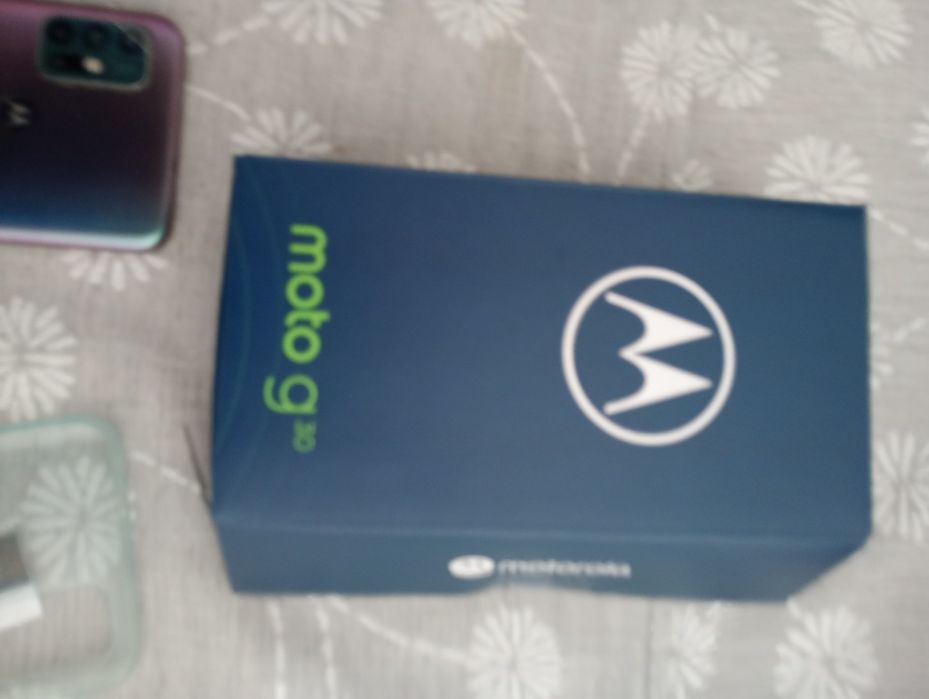 Motorola g30 stan idealny
