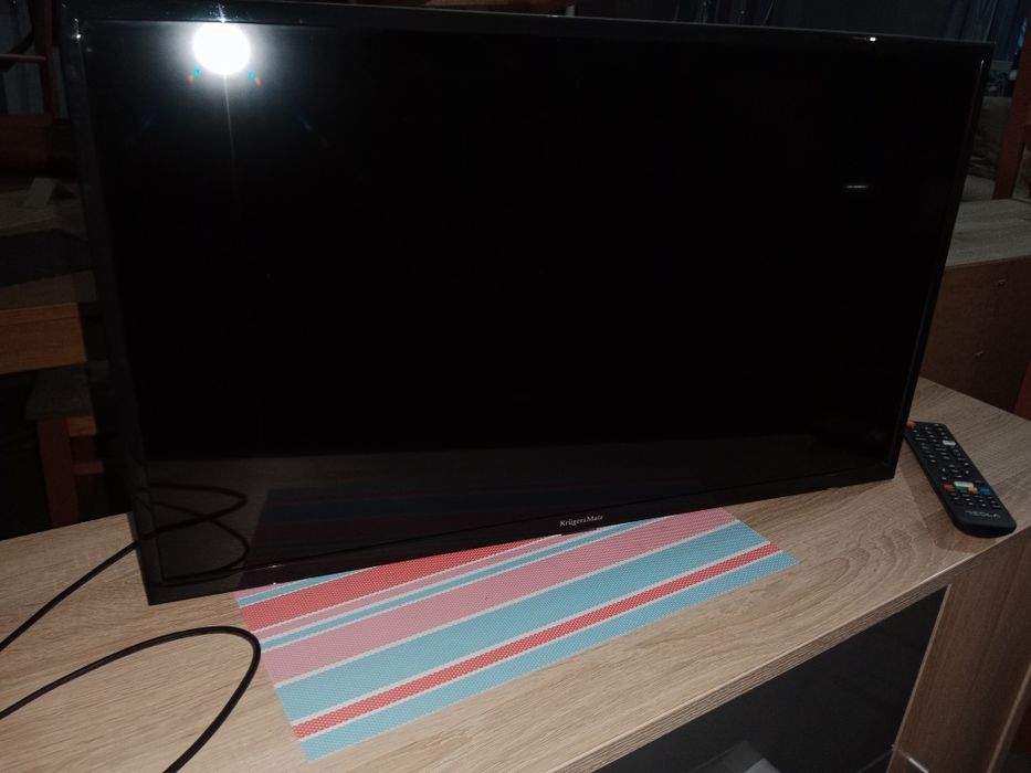 Telewizor 32 Smar TV stan bardzo dobry!!!