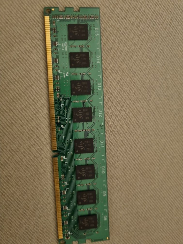 GoodRam 2 GB DDR3 1333 MhZ (PC3-10600)