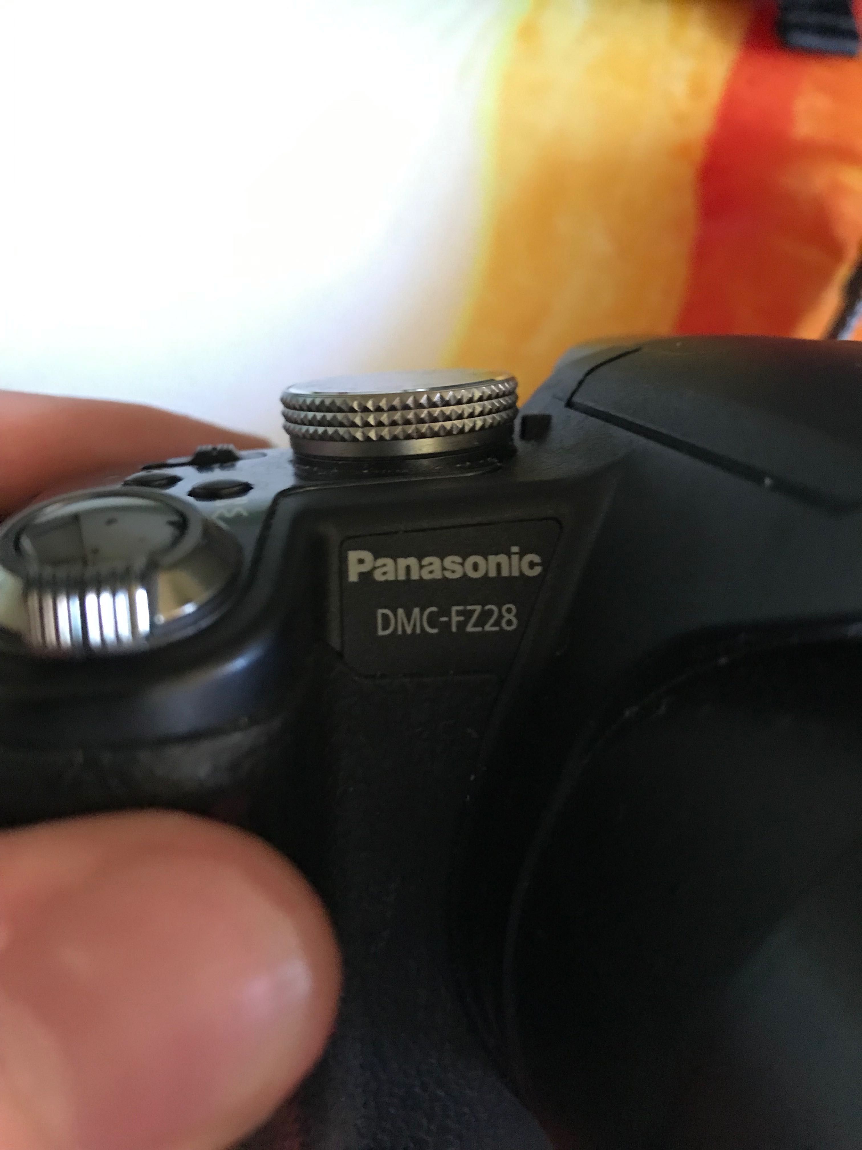 Фотик Panasonic Lumix DMC-FZ28 Black