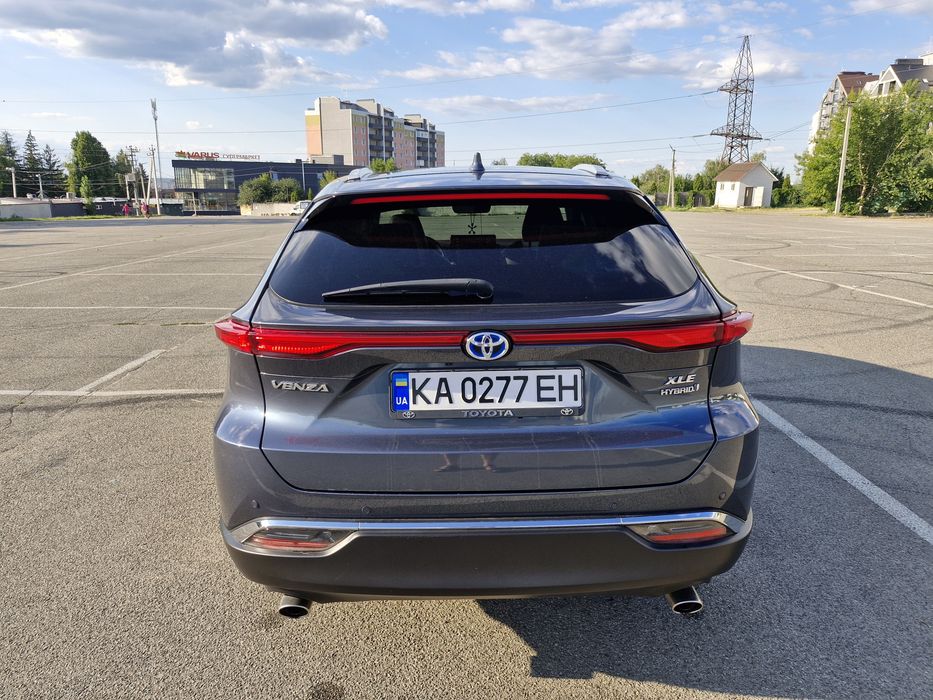 Toyota Venza 2021