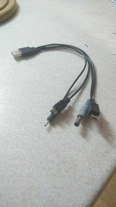 Ліхтар Schneider із сонячною панеллю на АКБ с зарядним пристроєм,лампа