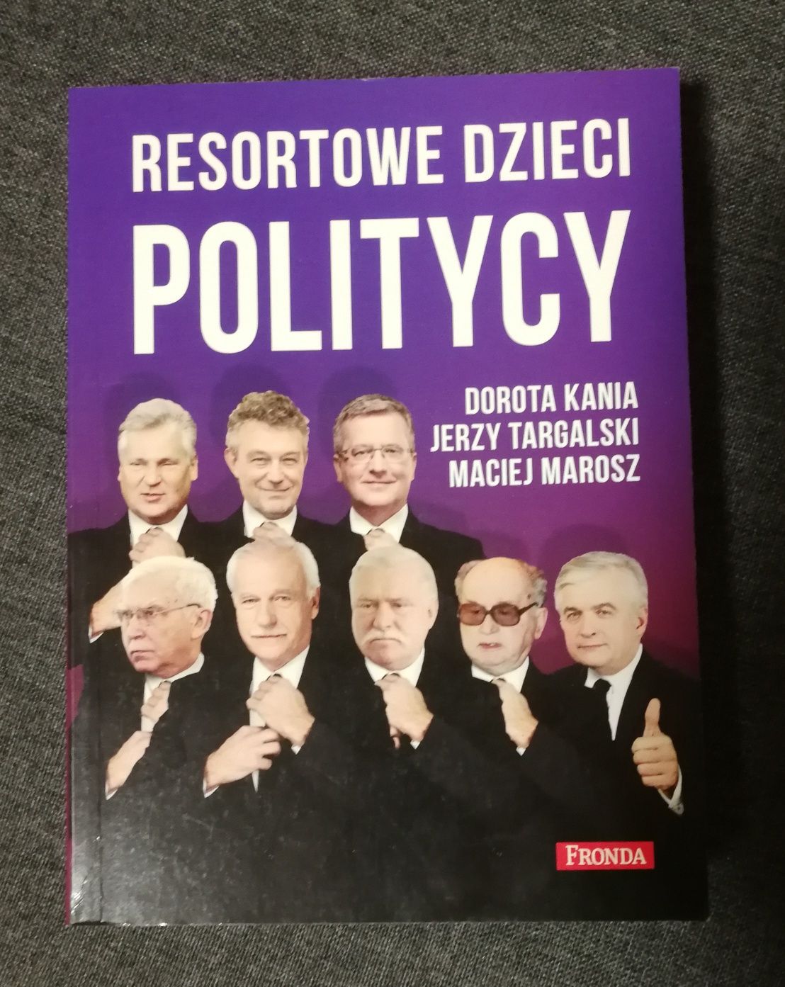 Książka nowa resortowe dzieci politycy