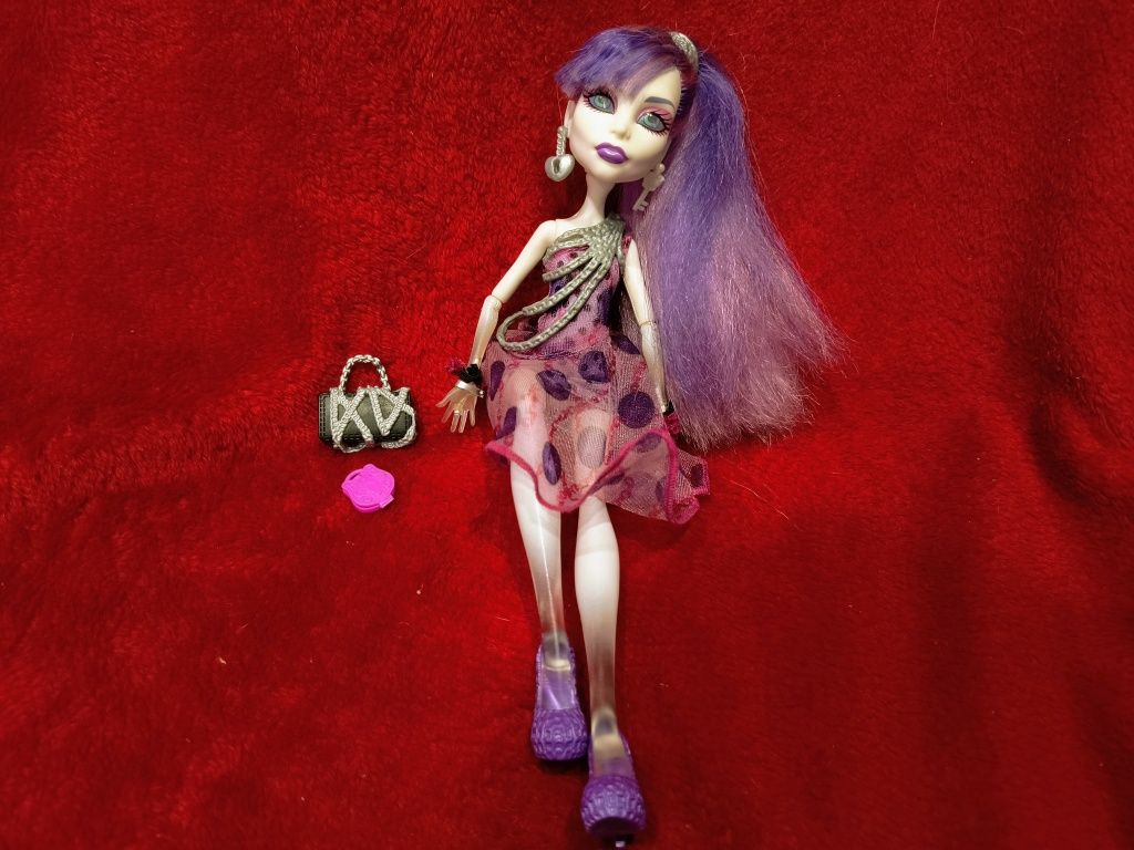 Lalka Monster High Spectra