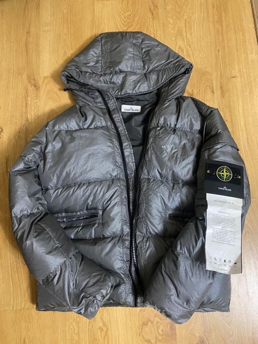 Нова зимня чоловіча куртка