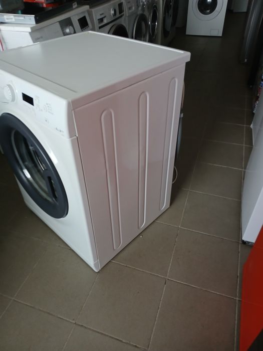 Пральна машина Bauknecht HWM 8F4 з Німеччини