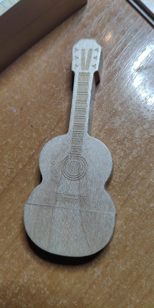 Pendrive gitara 3.0 16gb