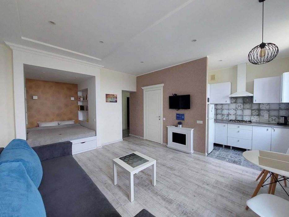 Продаю 1к  студию в Центре города! а1